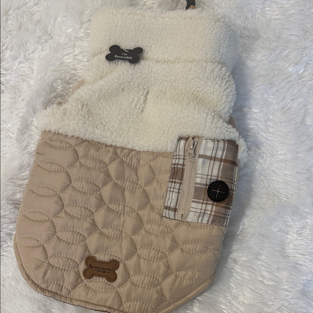 NWT Koolaburra by UGG Carson Reversible Pet Vest Size Small